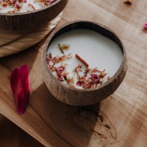 bougie-coco-cire-naturelle-hibiscus-140-g